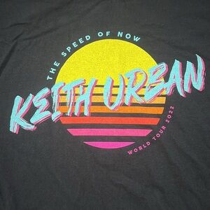 Keith Urban 2022 Tour Graphic TShirt Size Medium